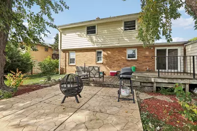 9035  W Morgan Ave, Milwaukee, WI 53228 - Photo 35