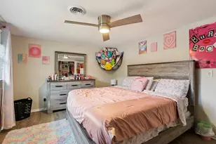 9035 W Morgan Ave, Milwaukee, WI 53228 - Photo 21