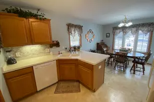 6925 Prince Dr, Racine, WI 53402 - Photo 7