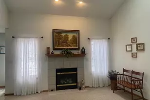 6925 Prince Dr, Racine, WI 53402 - Photo 11