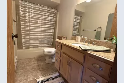 73  University Dr, Fond du Lac, WI 54935 - Photo 15