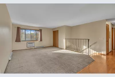 73  University Dr, Fond du Lac, WI 54935 - Photo 3