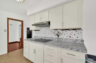 4630 W Anthony Dr, Greenfield, WI 53219 - Photo 17