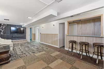 4630 W Anthony Dr, Greenfield, WI 53219 - Photo 15