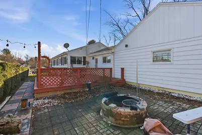 4630 W Anthony Dr, Greenfield, WI 53219 - Photo 23