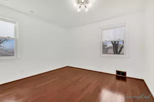 4630 W Anthony Dr, Greenfield, WI 53219 - Photo 21