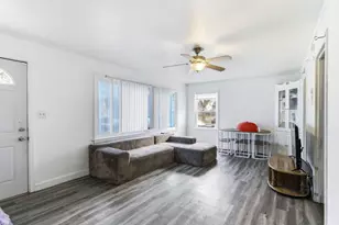 5525 N 52nd St, Milwaukee, WI 53218 - Photo 5