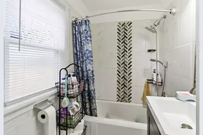 5525 N 52nd St, Milwaukee, WI 53218 - Photo 11