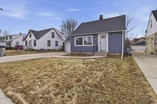 5525 N 52nd St, Milwaukee, WI 53218 - Photo 3