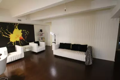 270 E Highland Ave #516, Milwaukee, WI 53202 - Photo 5