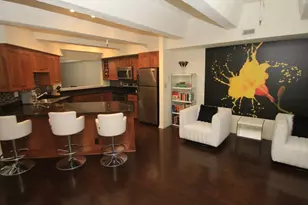 270 E Highland Ave, Milwaukee, WI 53202 - Photo 9
