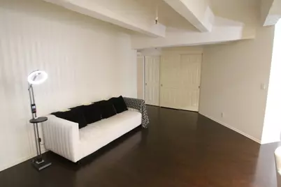 270 E Highland Ave #516, Milwaukee, WI 53202 - Photo 7