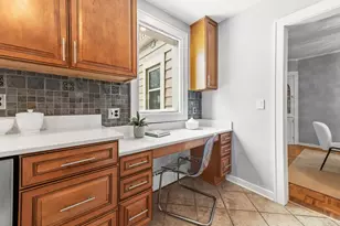 722 E Carlisle Ave, Whitefish Bay, WI 53217 - Photo 21