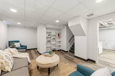 722 E Carlisle Ave, Whitefish Bay, WI 53217 - Photo 53