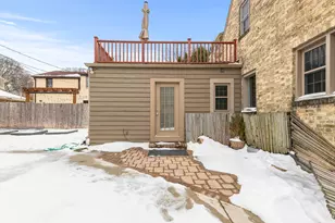 722 E Carlisle Ave, Whitefish Bay, WI 53217 - Photo 59