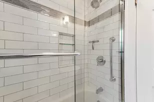 722 E Carlisle Ave, Whitefish Bay, WI 53217 - Photo 29