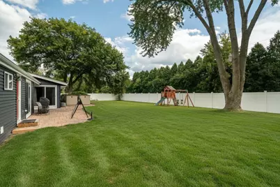 5975 W Green Brook Dr, Brown Deer, WI 53223 - Photo 27