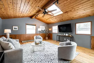 5975 W Green Brook Dr, Brown Deer, WI 53223 - Photo 9