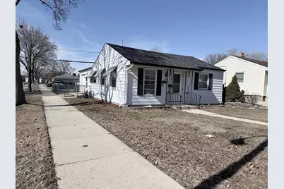 5701 N 79th St, Milwaukee, WI 53218 - Photo 3