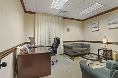 1025  56th St, Kenosha, WI 53140 - Photo 5