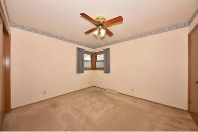 1620  Drexel Blvd, South Milwaukee, WI 53172 - Photo 21