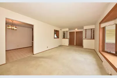 1620  Drexel Blvd, South Milwaukee, WI 53172 - Photo 7