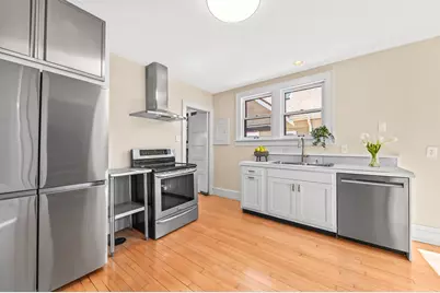 1913 E Beverly Rd, Shorewood, WI 53211 - Photo 17