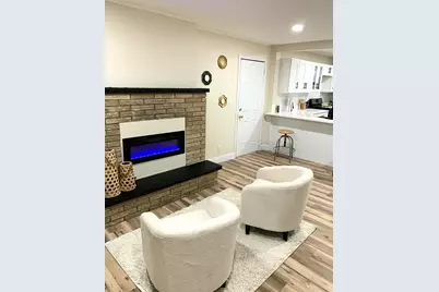 4611 N 46th St, Milwaukee, WI 53218 - Photo 11