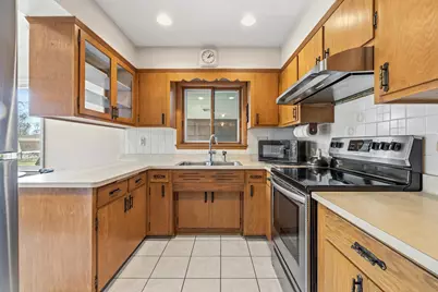 5028 N 131st St, Butler, WI 53007 - Photo 11