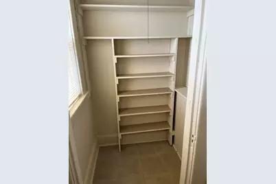 N89W16329  Cleveland Ave, Menomonee Falls, WI 53051 - Photo 31