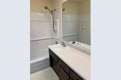 N89W16329  Cleveland Ave, Menomonee Falls, WI 53051 - Photo 13