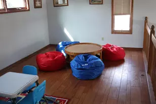 8126 61st Ave, Kenosha, WI 53142 - Photo 9