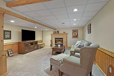 1212  Laurel Ln, Racine, WI 53139 - Photo 25