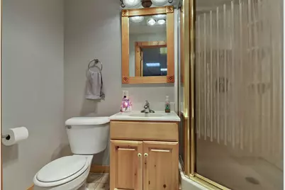 1212  Laurel Ln, Racine, WI 53139 - Photo 27