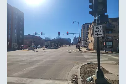 605 E Washington Ave #2, Madison, WI 53703 - Photo 41