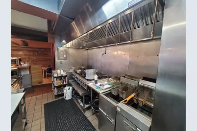 605 E Washington Ave #2, Madison, WI 53703 - Photo 25