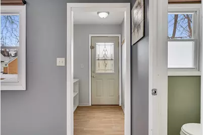 614  13th St, La Crosse, WI 54601 - Photo 11