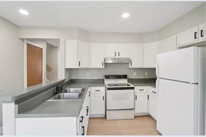 6301  13th Ave, Kenosha, WI 53143 - Photo 13