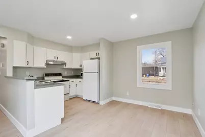 6301  13th Ave, Kenosha, WI 53143 - Photo 9