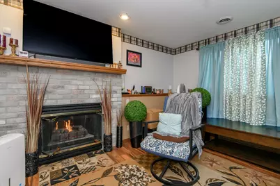 1901  Woodburn Rd #D, Waukesha, WI 53188 - Photo 23