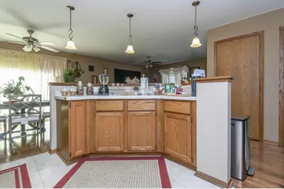 1901  Woodburn Rd #D, Waukesha, WI 53188 - Photo 13