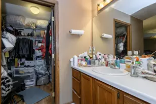 1901 Woodburn Rd, Waukesha, WI 53188 - Photo 17