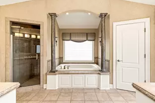 1183 Aspen Ct, Grafton, WI 53024 - Photo 19