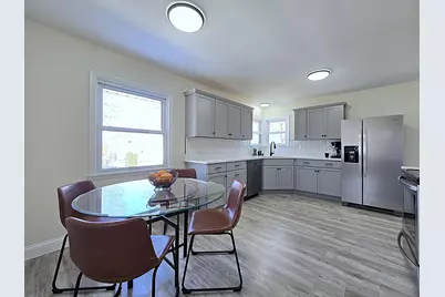 4448 S Lake Dr, Cudahy, WI 53110 - Photo 3