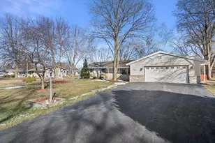 W137S6940 Clarendon Pl, Muskego, WI 53150 - Photo 43