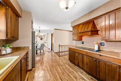 14530  Lindsay Dr, Brookfield, WI 53005 - Photo 7