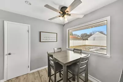 N85W17294  Lee Pl, Menomonee Falls, WI 53051 - Photo 13