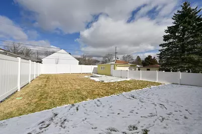 N85W17294  Lee Pl, Menomonee Falls, WI 53051 - Photo 29