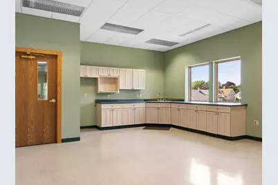 2205  Forest Ave, Two Rivers, WI 54241 - Photo 33