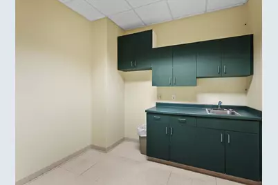 2205  Forest Ave, Two Rivers, WI 54241 - Photo 51